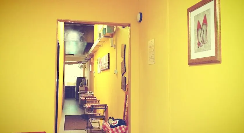 호스텔 Alldays Inn @ Paya Lebar 싱가포르